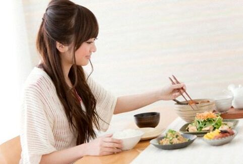 syöminen japanilaisella ruokavaliolla